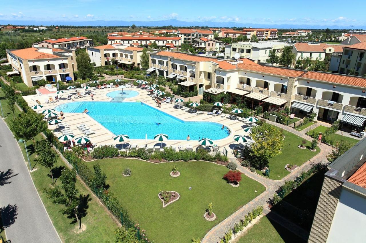 Апартаменти Betulle Lido Altanea Каорле Екстер'єр фото