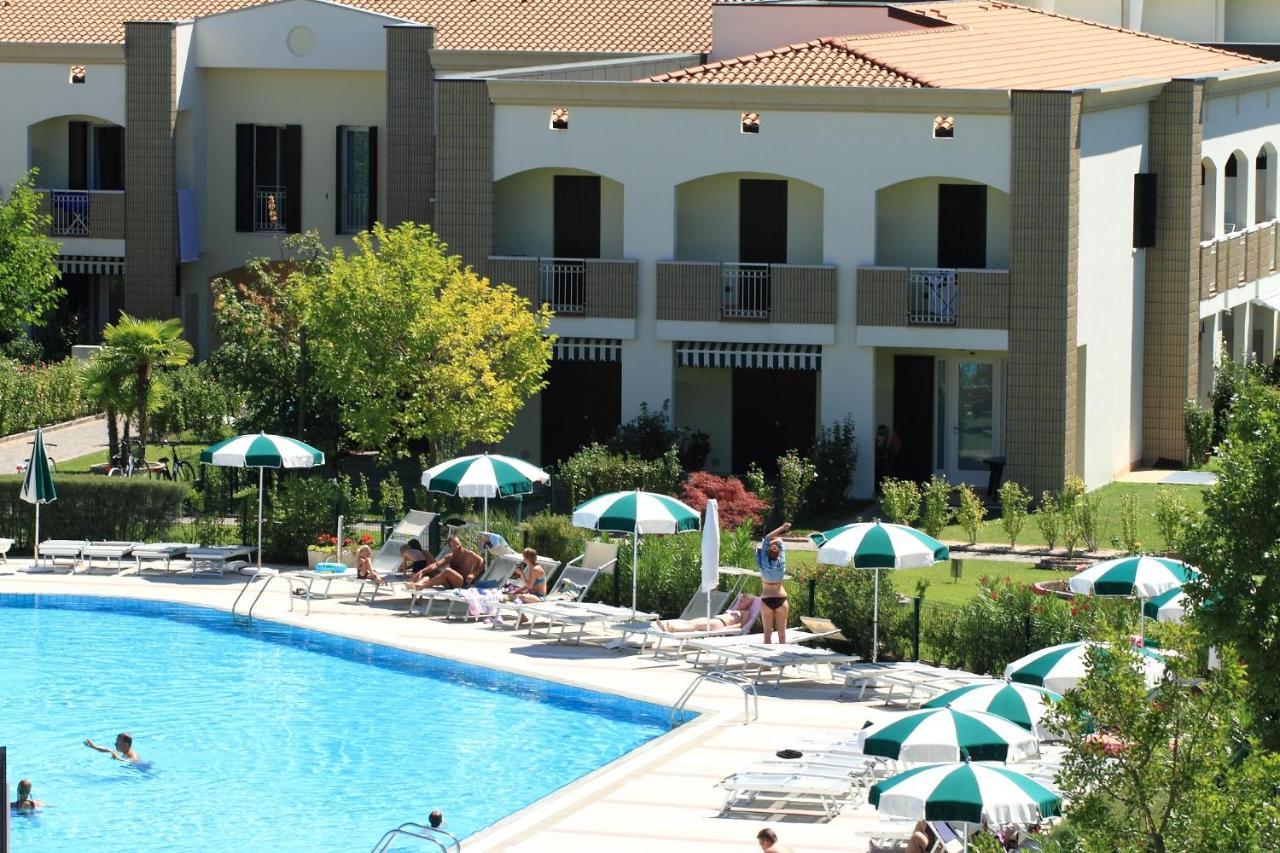 Апартаменти Betulle Lido Altanea Каорле Екстер'єр фото